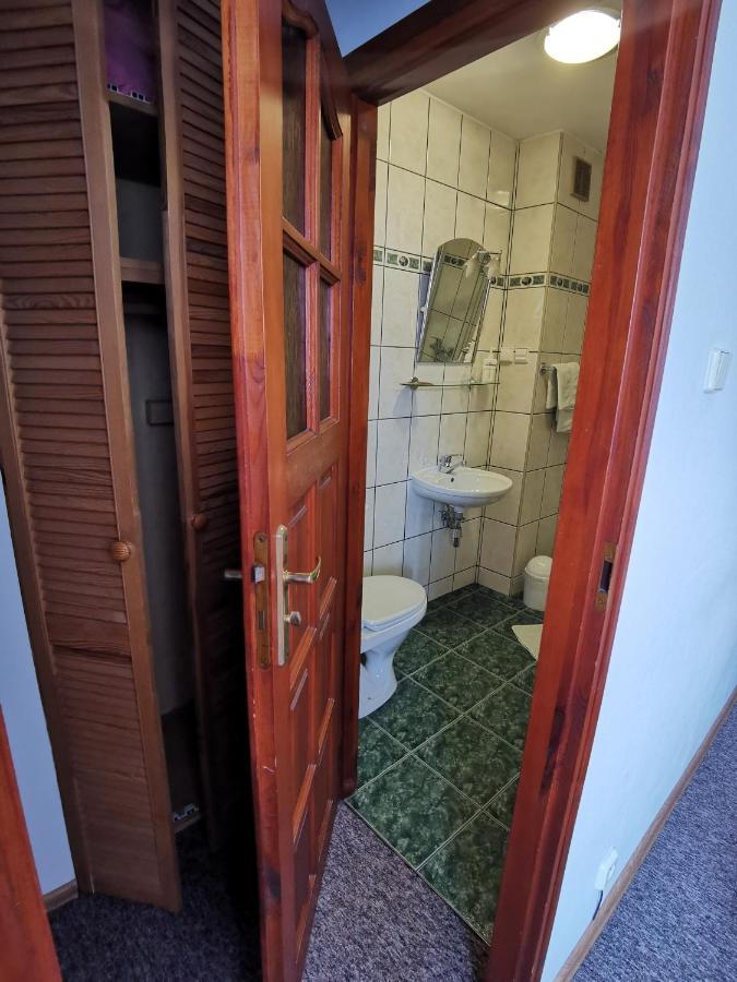 Dom Pod Tujami * Kraków