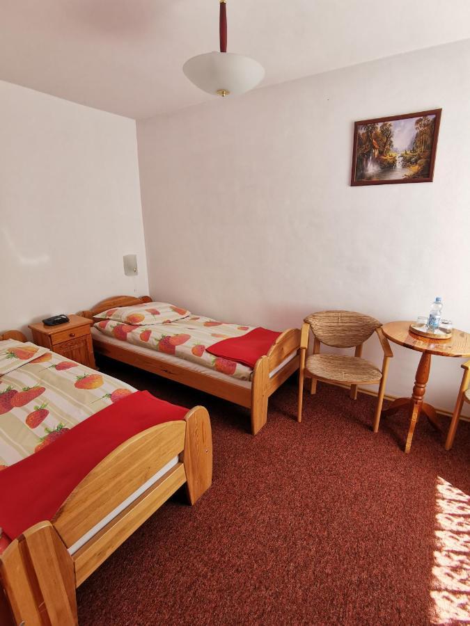 Nocleg ze śniadaniem Dom Pod Tujami